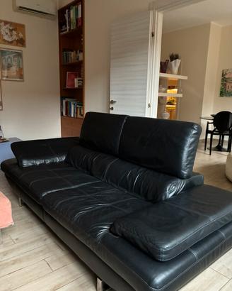Divano Habart in pelle black