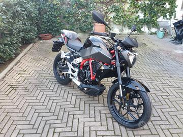 Hyosung gd 250 N nuova . /"stileYamaha mt 07"