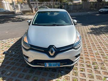 RENAULT Clio 4ª serie - 2017