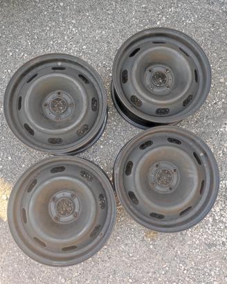 4 cerchi in ferro 15"