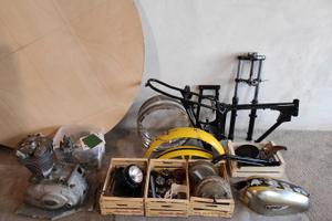 Ducati scrambler 450 Desmo