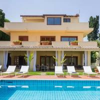 VILLA UNIFAMILIARE CON PISCINA - MONDELLO, PRESSI