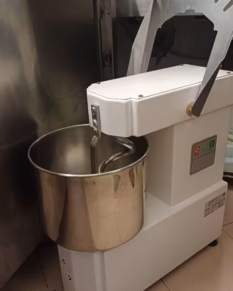 Impastatrice professionale a spirale Pasquini SP80