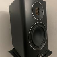 Diffusori Elac modello BS 243.4