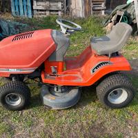 Trattorino rasaerba Oleomac Polo 12,5