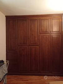 Amadio a muro - Legno di noce massico