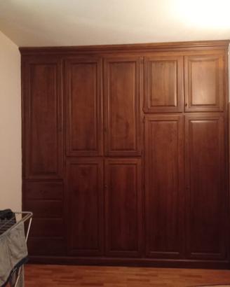 Amadio a muro - Legno di noce massico