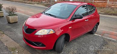 Lancia Ypsilon Hybrid 2020