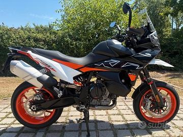 Ktm 890 SMT 2025