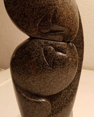 Statua in pietra ollare  'Amanti'