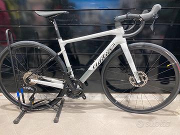 Bici wilier garda 105  rd -r7100  2 x 12 Mis M