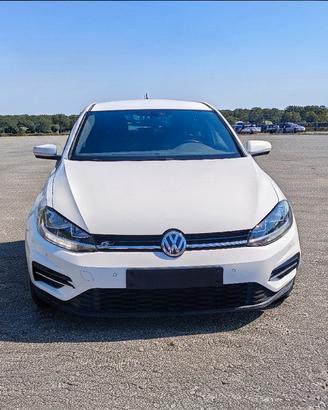 volkswagen Golf TSI