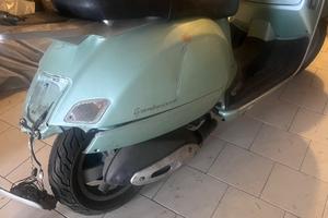 Piaggio Vespa 250 GTS - 2004