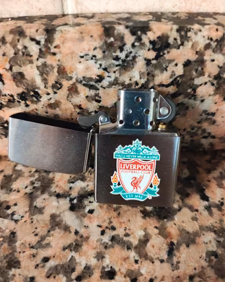 Accendino zippo Liverpool
