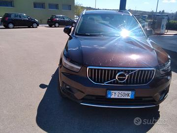 VOLVO XC40 D3 AWD
