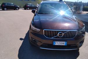 VOLVO XC40 D3 AWD