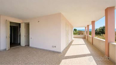 Villa con lotto agricolo