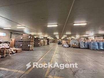 PARMA - CROCETTA - UFFICI E CAPANNONE CON POSTI AU