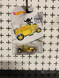 Hot Wheels Bone Shaker Larry Wood