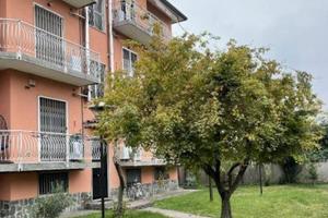 Immobile in asta di 104 m² con 3 locali e box auto