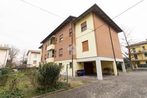 4 LOCALI A CARPI