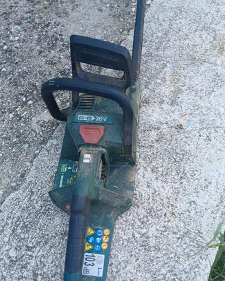 Motosega a batteria Metabo