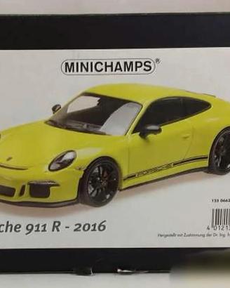 PORSCHE 911 R 2016 MINICHAMPS SCALA 1:12...