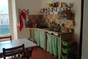 Stanza angolo via Maqueda/via del Bosco