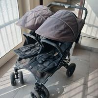 passeggino gemellare 