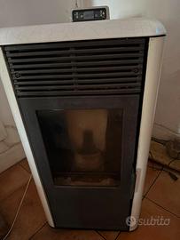 Termostufa a Pellet Edilkamin IDROCHIP 11,3 kW