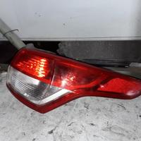 STOP FANALE POSTERIORE A LED DESTRO FORD Kuga Seri