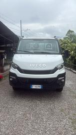 Iveco Daily 35C14 ribaltabile trilaterale