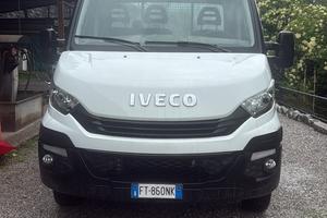 Iveco Daily 35C14 ribaltabile trilaterale