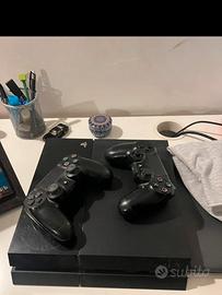 Playstation 4 + giochi e joystick