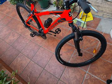 mountain bike B'Twin Rockrider 340