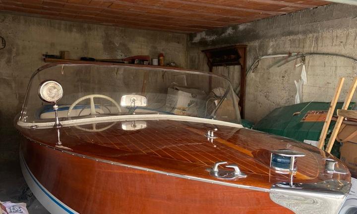Motoscafo d'epoca Bianchi e Cecchi in legno