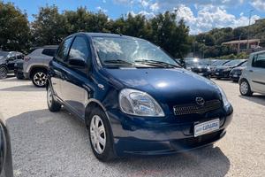 Toyota Yaris 1.0 B Sol '03 - 2002