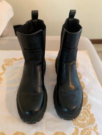 Stivaletti Tulipano donna numero 41 made Italy