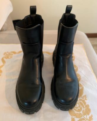 Stivaletti Tulipano donna numero 41 made Italy