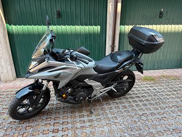 MOTO HONDA NC750XA