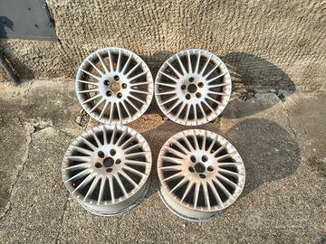 cerchioni lega R17 alfa 159 usati + ruota scorta 