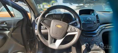 CHEVROLET ORLANDO 2011 - VOLANTE