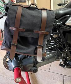 Borsa originale Bmw nine t “edizione in pelle”