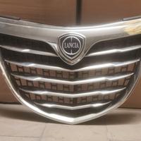 Griglia Lancia Ypsilon - Mascherina centrale Y 
