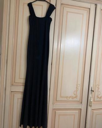 Vestito lungo nero elegante e fine