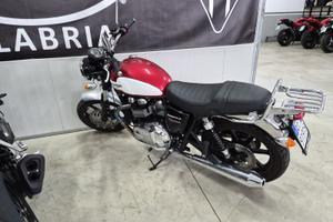Triumph Bonneville 865