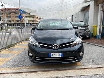 Toyota Verso 1.6 D-4D Active