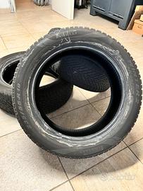 2 gomme neve Pirelli scorpion Winter2 235 55 19