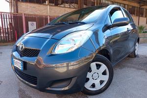 Yaris anno 2011 1.1 benzina GPL revisionatperfetta