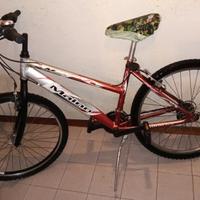 Bici Mountain Bike. Misura 26 M. Unisex 